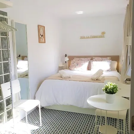 Apartment Center *